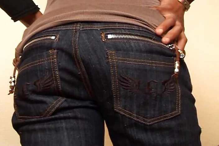 Filles Francaises: Cute Ebony French Doll Fucked by Big White Dick