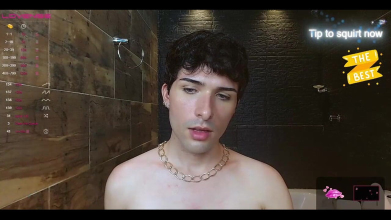 Diego latinboy: Glutton Eating While Having Sex and Masturbating Naked on Camera