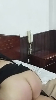 विशाल गांड वाली खूबसूरत विशालकाय चोदने लायक मम्मी, स्लो मोशन प्रशंसक केवल