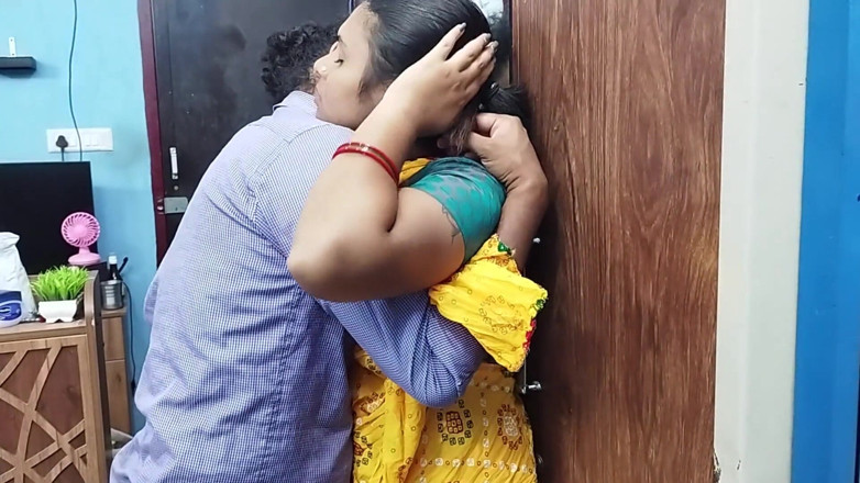 Vaishnavysharunraj: Mallu Hot Girl Half Saree Romance with Lip Lock, Desi...