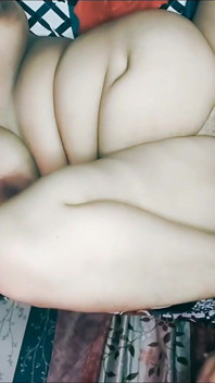 Niềm vui tình dục của Bua Ji