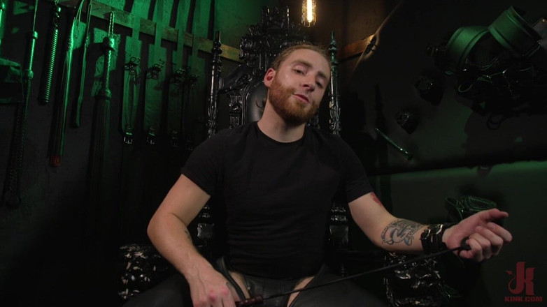 Kinky Bites Gay: Mr. Keys yarağının sahibi