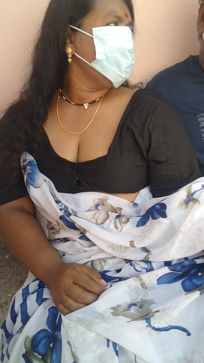 Benita sweety: Tamilischer desi-sari-sex im freien mit stiefbruer
