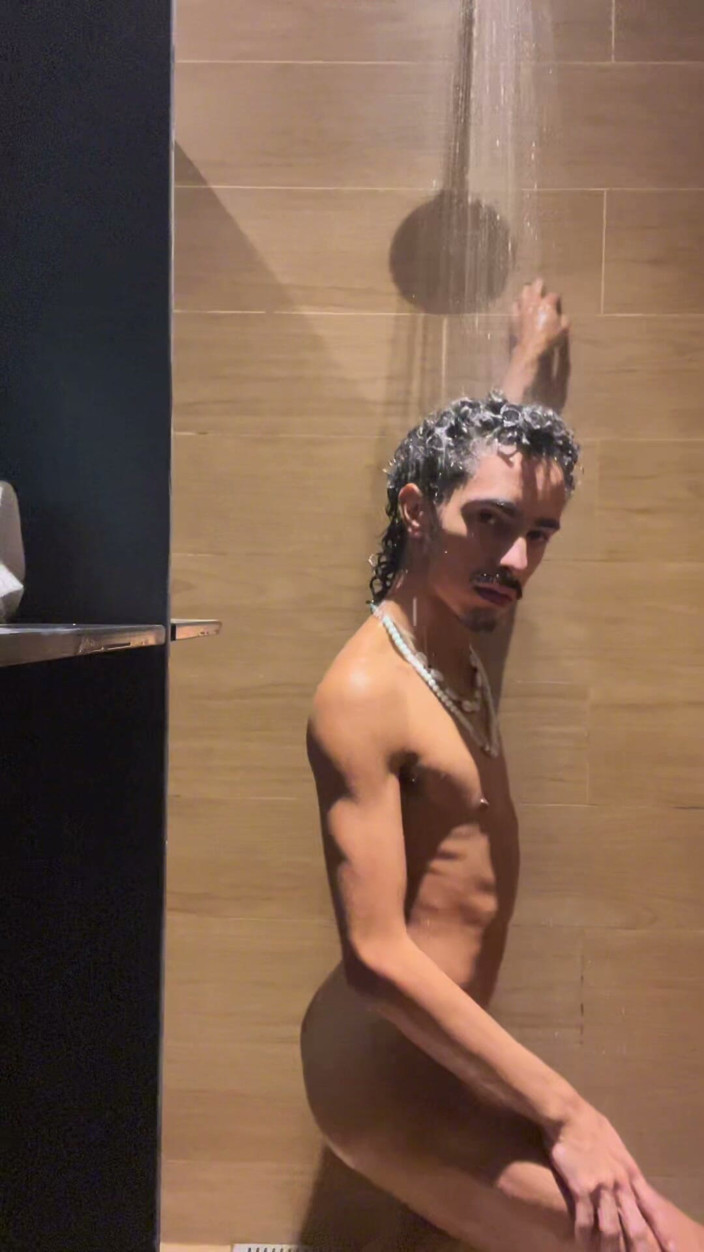 The Vicious Gabe: Quick Bath After Work Out