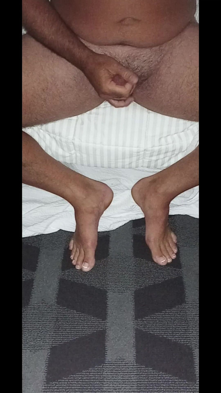Midsouth Foot Fetish: Solo un uomo solo in una camera d'albergo
