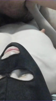 Mein freund leckt meine titten und erfreut meine nippel sinnlich