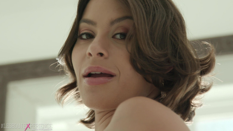Girl Girl XXX: Mam ją wręczyć Nicole i Jupiterowi