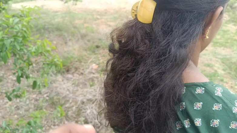 Magilmathi: Tamil gifta kvinnor utomhus del 1