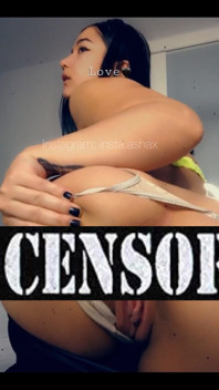 Hot New Video Fingering Doggy