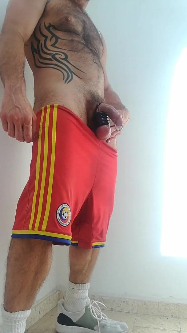 Zack f: Экспонент Dick по лестнице