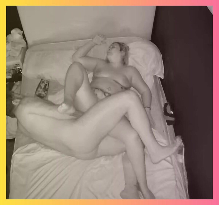 puchis: Puchis - sexe oral et anal, une latina mature se fait...