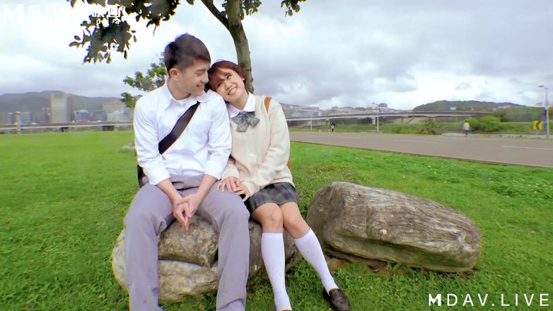 ModelMedia Asia: MD-0228 Campus Fruto Proibido / Sedutora Doce Colegial