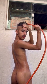 Gel benimle banyo yap