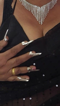 Щасливий Удігірі, як виглядає мій чорний сарі