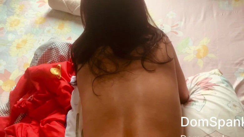 RealDomSpank: Si kecil molek Asia cantik dikongkek dalam pelbagai posisi dan...