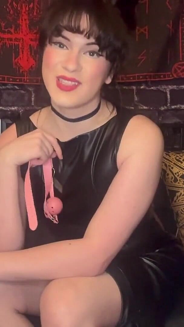 Natalie Napoli: Watching Cuckold Porn Is Gay