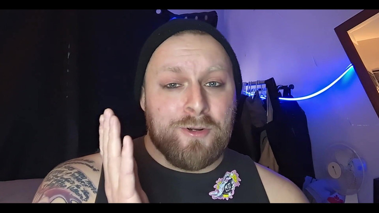 WolfgangWhite: Je vernederen voor het hebben van een kleine penis met...