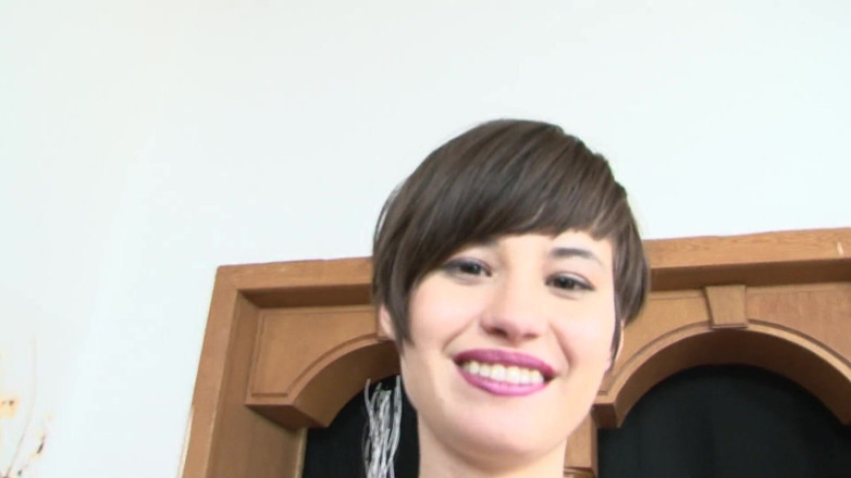 European fresh porn: Pretty Asian teen with knee-high stockings assfucked on the sofa