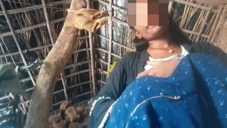 RJ NISHA: Indische masturbeert met de vinger in het poesje