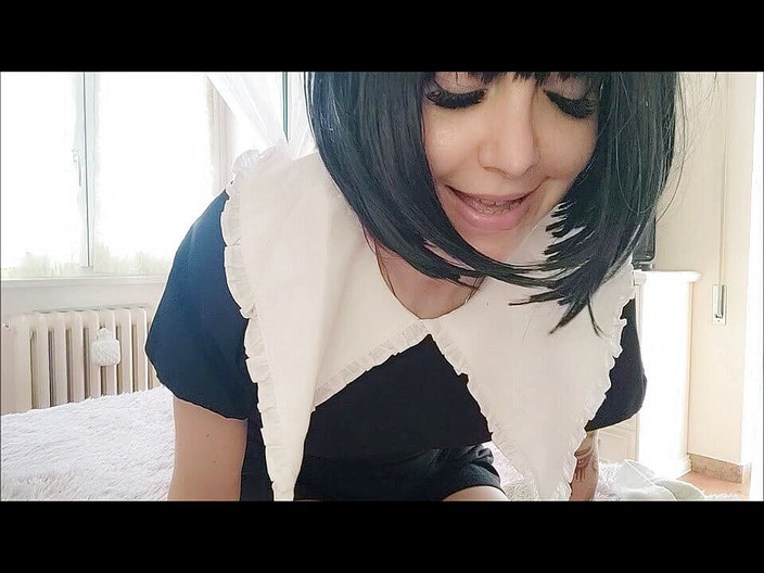 savannahamatoriale: Perfektní servírka