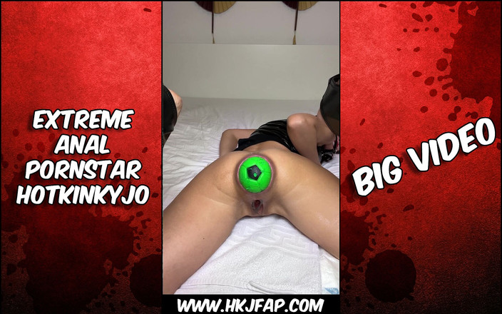 Hotkinkyjo: HKJFANS Amateur Style Films: 30.09.2023 Hotkinkyjo im schwarzen body Selbst analfisting, Prolaps &amp;extrem riesige eier...