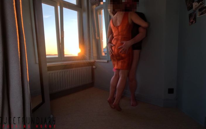 Projectsexdiary: Сексуальную даму в тугом платье трахнули раком, рискованное окно в солярии - Projectfundiary