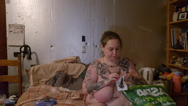 Bambi_beauty1: Allenamento anale stravaganza pt.1