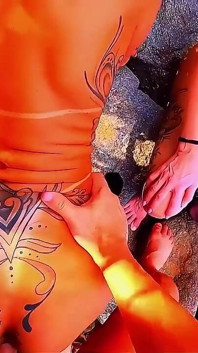 Di Batu Laut - Saya dan Rakan Saya