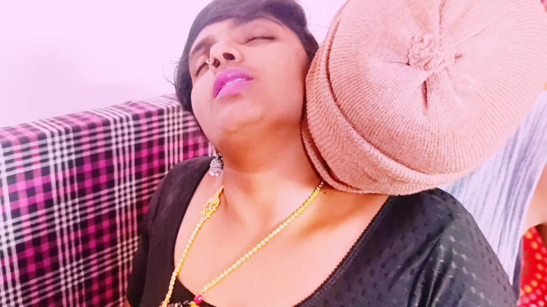 Telugu honey lips: Indian Maid Sex. Beautiful Desi Sexy Saree Maid Fucking House...