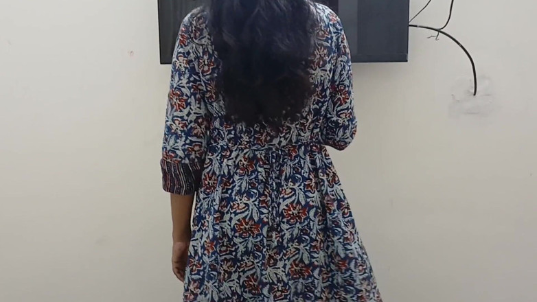 Apple Porn: Hot Thailand Maid Gave Best Service in Hotel Room