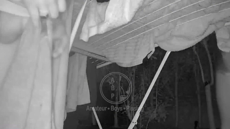 AmateurMates: Roupa Limpa, Pensamentos Sujos - Dois Colegas De Apartamento Bicuriosos, Jules...