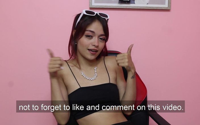 Feet Lovers club: Tyto děvky milují lízání jejich kundiček, zatímco se na sebe...