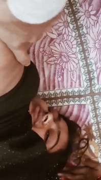 La moglie desi viene inculata dal marito