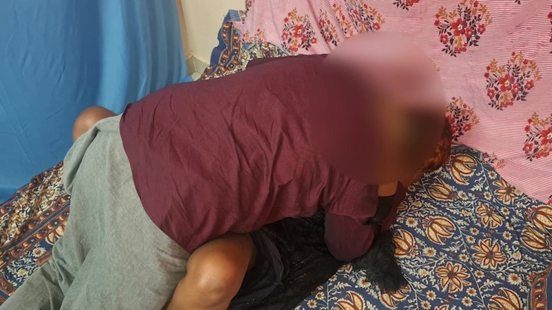 Delightrose: Istri India seks threesome sama pria lain atas ijin suami