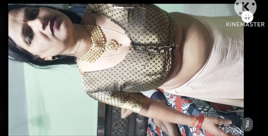 Lustykajolbhabhi: pelo marido em vídeo chamada na frente do amigo