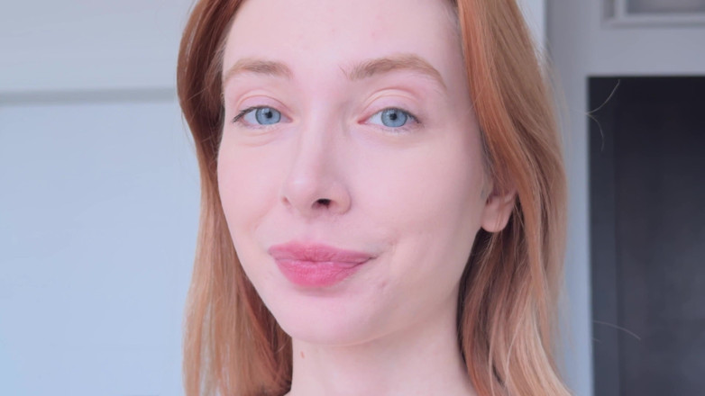 Loly Nebel Studio: Зменшіть мою колегу і пограли його крихітним тілом