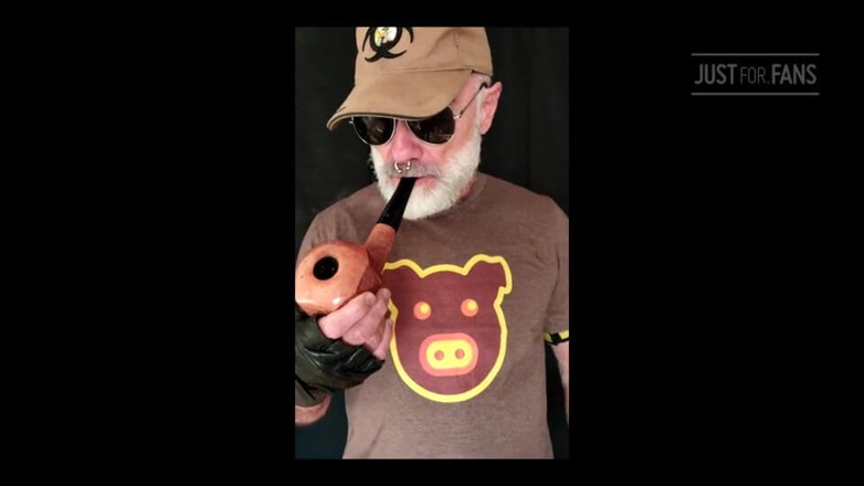 MusclesCigarsFFPig: New Pipe