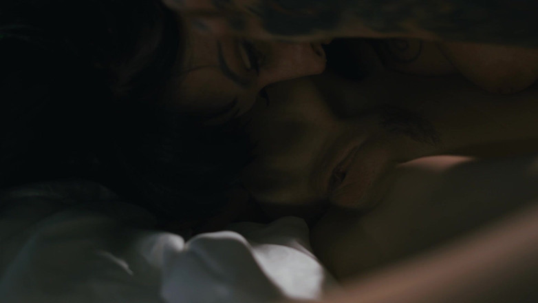 SweetheartVideo: Całowanie lesbijek