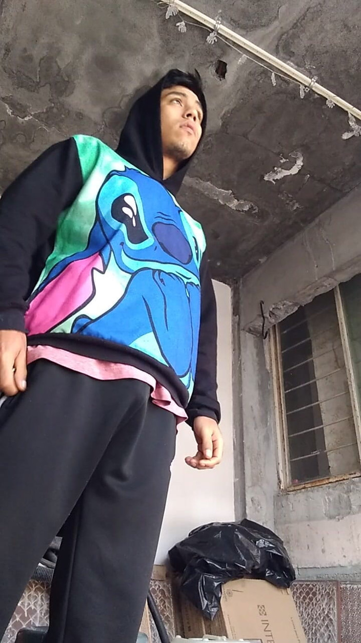 AlexAlejandro13: Rica y pantalones