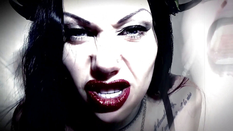 Goddess Misha Goldy: 내 매혹적인 입술 - 지옥의 문입니다! 을 삼키는 페티쉬!