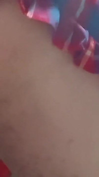 Um bom anal profundo junto com uma boa vibração anal