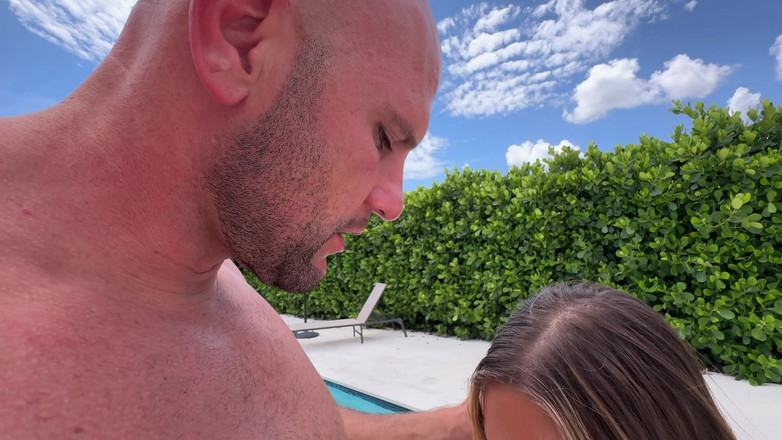 J-Mac: तैसा कमबख्त alanna pow जब तक शूटिंग मेरे भार पर उसके स्तन