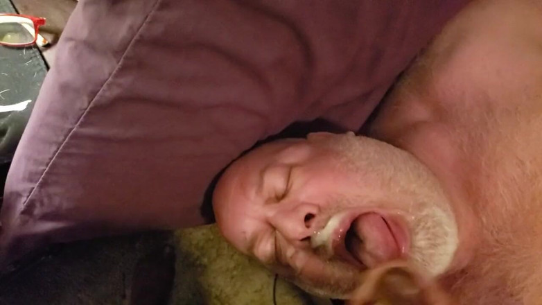 beardaddychub: Beardaddychub dostaje wiele maseczek!