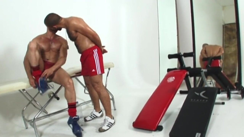 HARD PORN STUDIO: Hard session sex with muscle boy