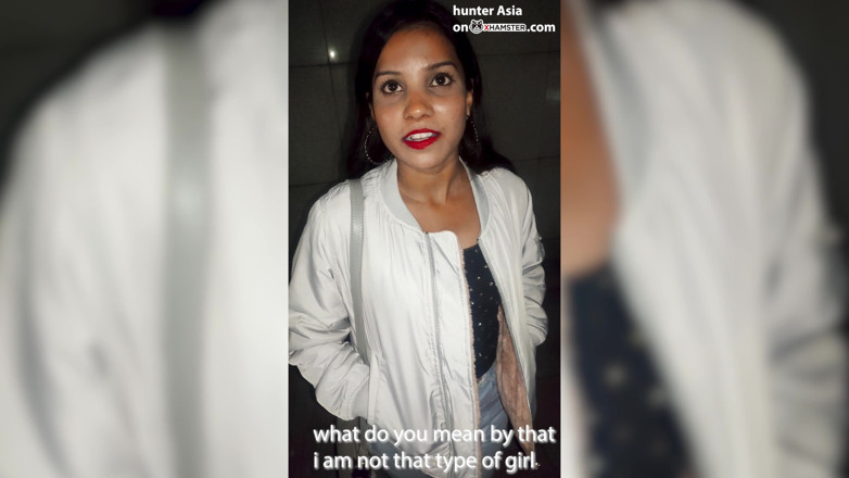 hunter Asia: 내 침실에 낯선 소녀를 데려와 그녀의 보지를 따먹어