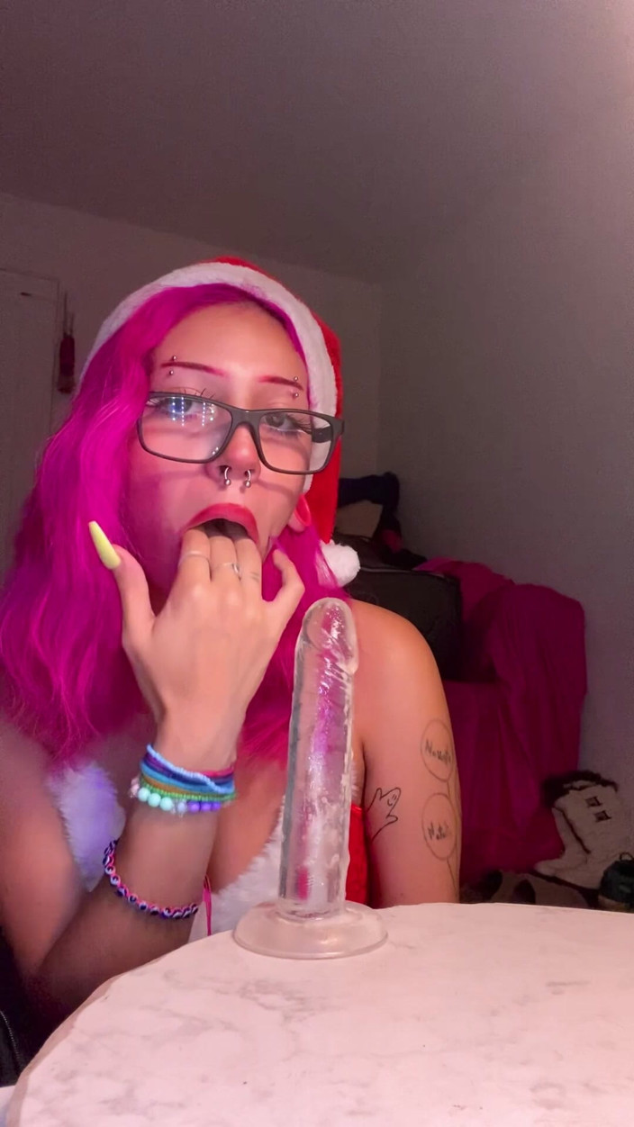 Nali Marie: Naughty Mrs. Claus Sucks a Dildo Bigger Than Santa's Cock