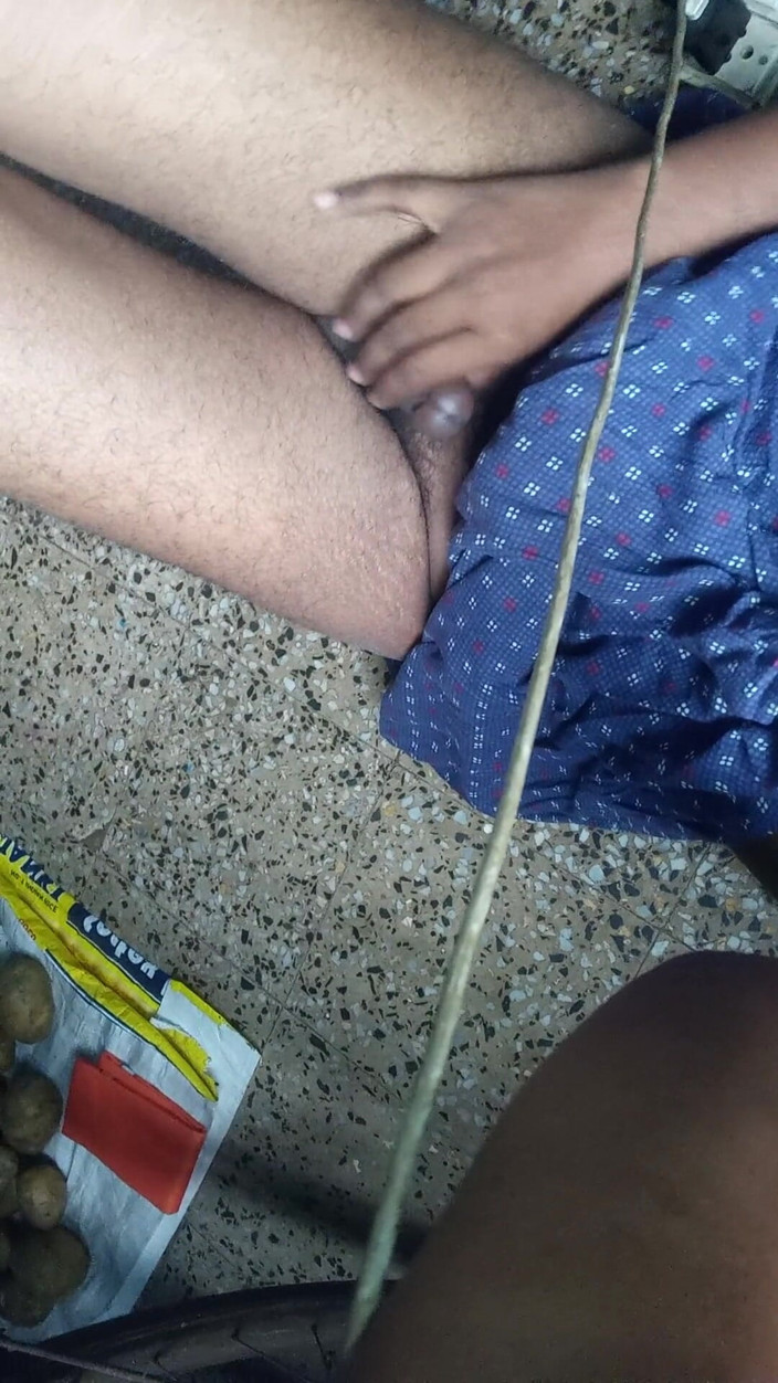 Sweet Indian cock: Mijn grote pik oliemassage video - 1