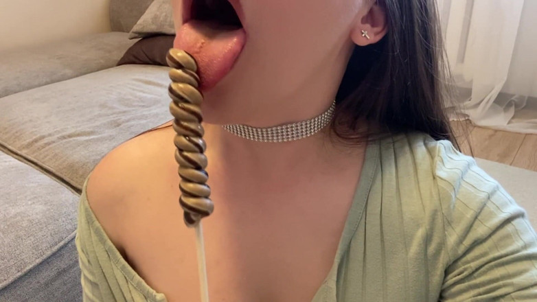 Mirallise: Wanted a Lollipop, Got a Dick! Big Cumshot in Mouth!