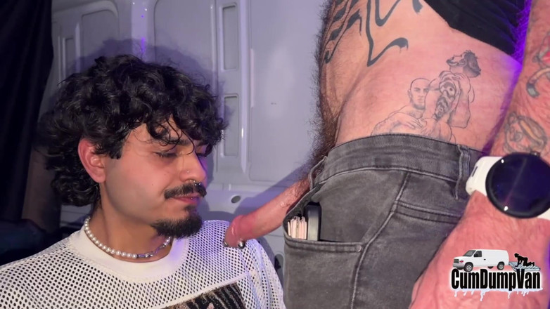 Cum Dump Van: Saison 7 ! Épisode 9, des grosses bites se font baiser sans capote dans...