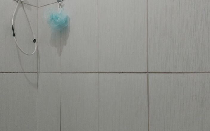 Edivaldo Dos Reis Costa: Banyo Zamanı